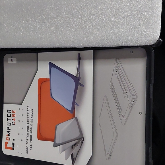 COMPUTER CASE - Picture 6 of 8